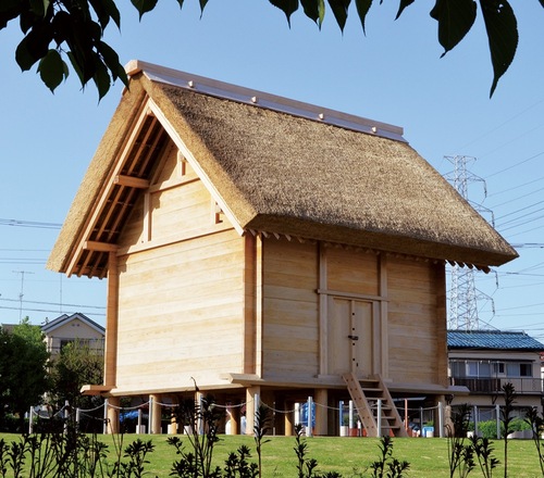 内部が公開される復元倉庫