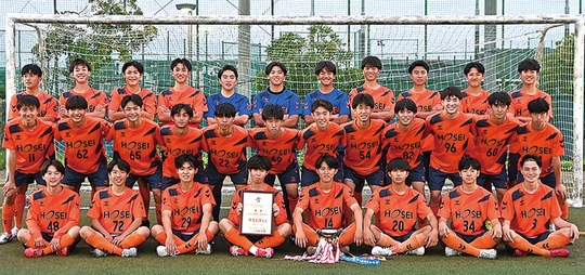 初めて県大会を制し、関東大会に出場するメンバー