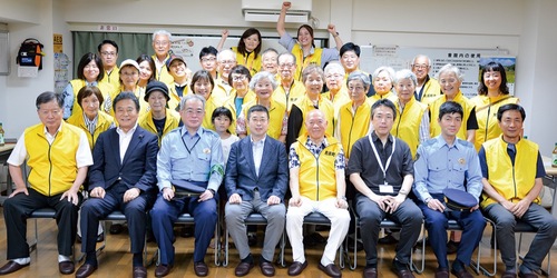 贈呈式の参加者