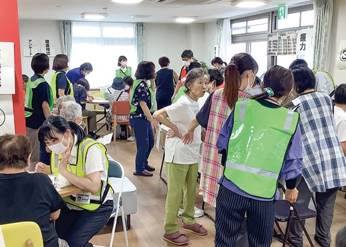 約60人が訪れた測定会