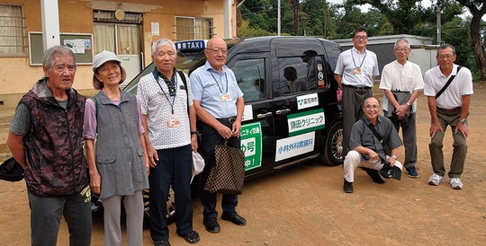 つばめ号と協議会のメンバー