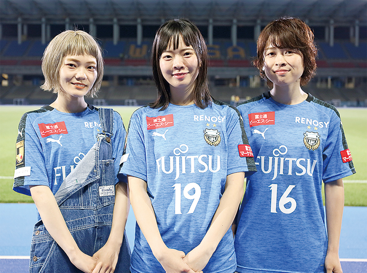 試合後、思いを語った（右から）吉川さん、宮崎さん、松岡さん