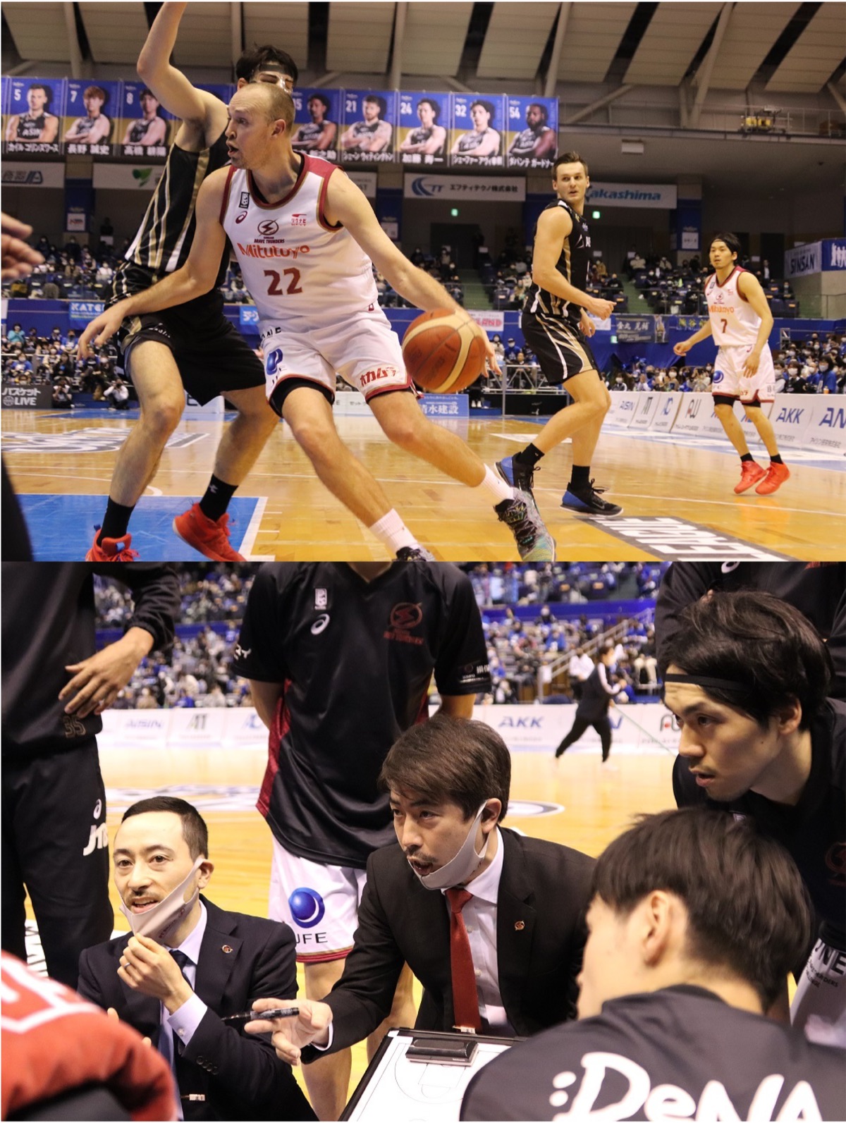 ドリブルで切り込むニック・ファジーカス選手（背番号22）。指揮を執る佐藤賢次ヘッドコーチ（中央）＝１月５日、川崎ブレイブサンダース提供