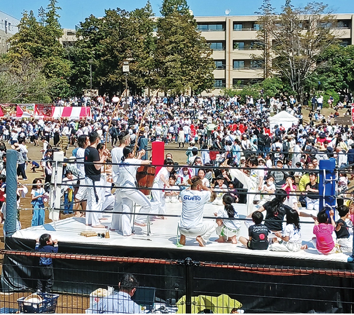 来場者４万人 (写真1)
