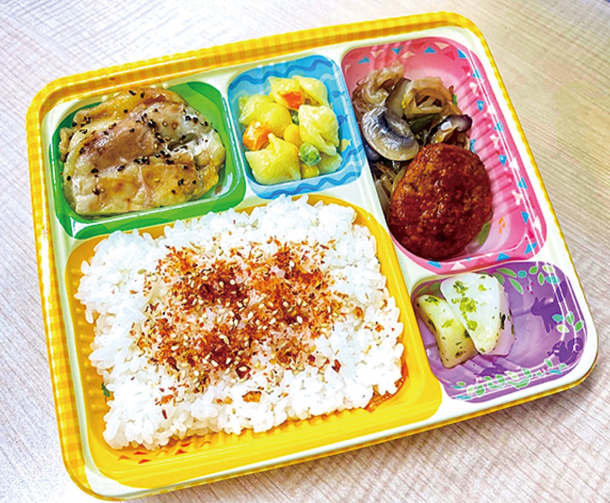 一部施設で配食を試行