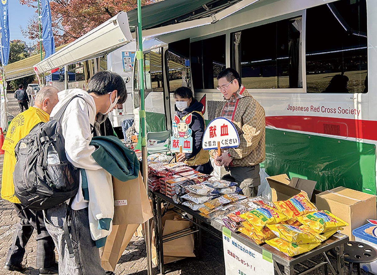 洗足学園で献血