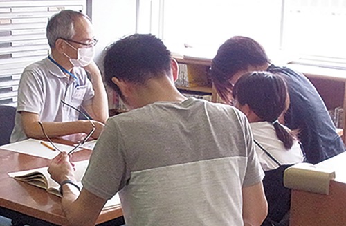 調べ方など手法をアドバイス