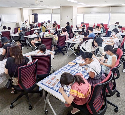 27種類の科学・ものづくりが楽しめる総合イベント（写真は過去の会場風景）