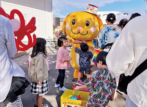 多彩なプログラムを用意