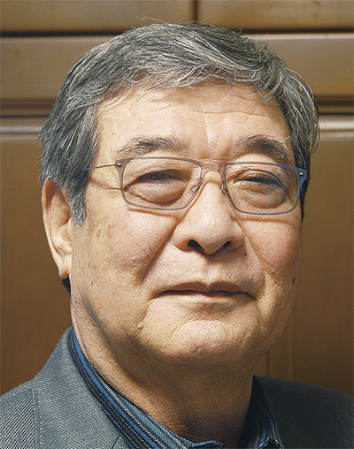 地域の交通安全功労者に贈られる「緑十字金章」を受章した 小池 克利