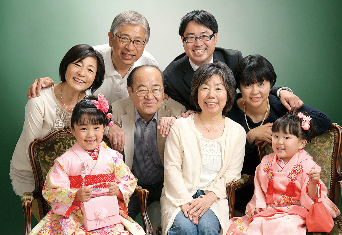 家族の絆、最高の一枚に 写真のたなかや「成長の記録に」 | 高津区 | タウンニュース