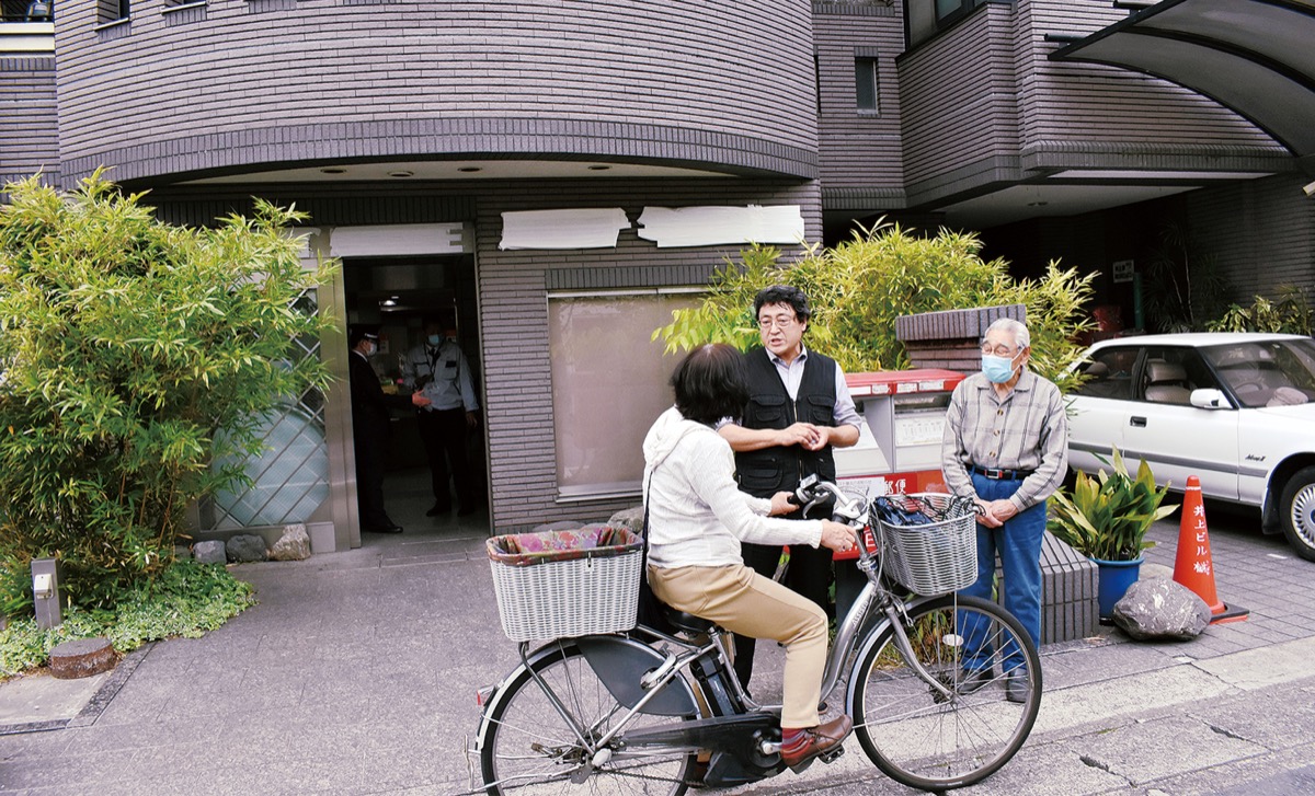 川崎千年郵便局 突如閉鎖に困惑広がる 一時的 説明も見通し不明 高津区 タウンニュース