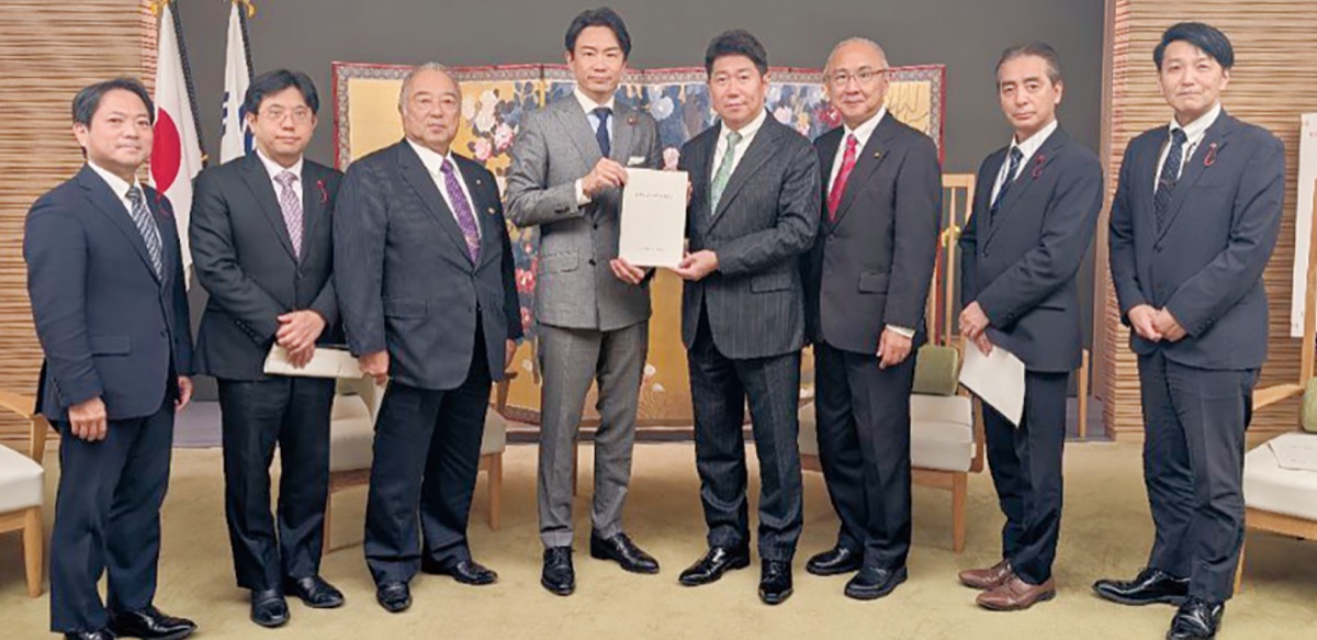 市長に予算要望書