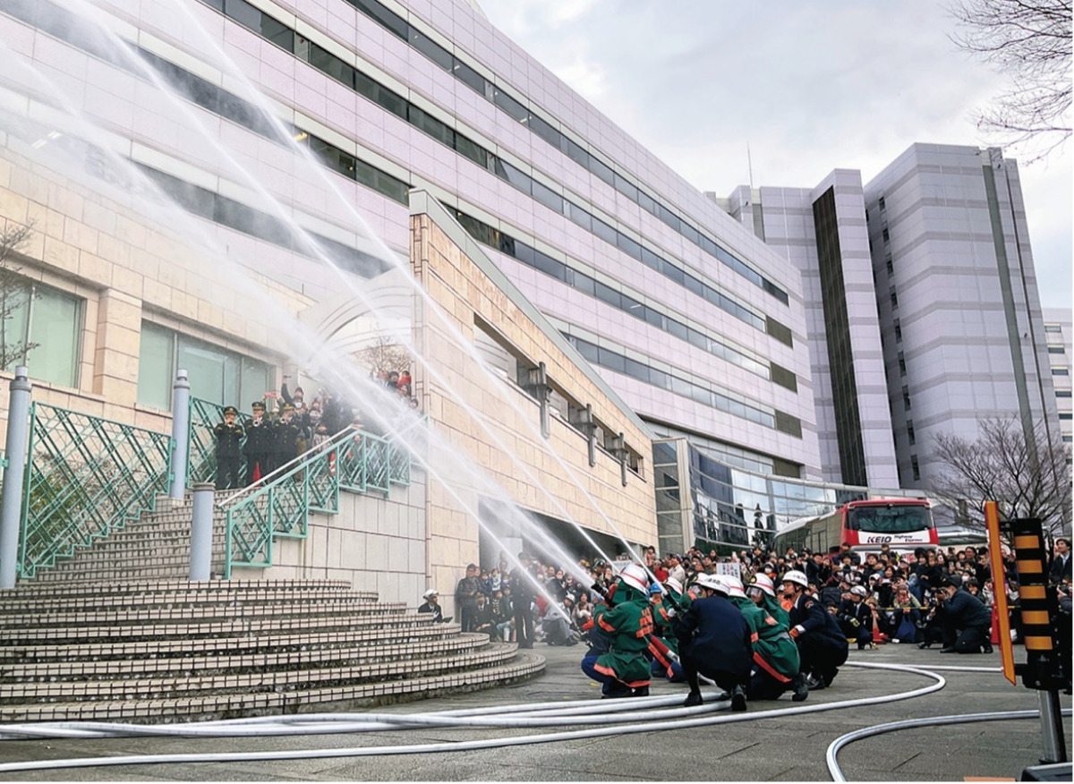 新春恒例の出初式