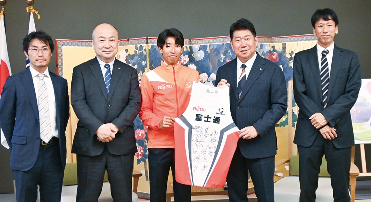 福田市長に移転を報告