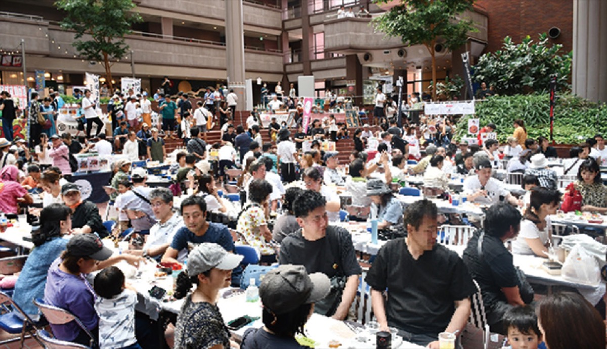 川崎市民プラザ カウントダウンコラム (写真2)