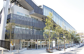 地域産学連携センターは明治大学生田キャンパスの隣接地に完成