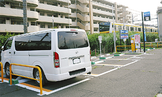 利用が始まっている、中野島駅付近の駐車場