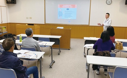 屋根や外壁塗装などについて、様々な不安や悩みを解消することができる