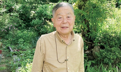 「書と教育」に情熱を注いできた68年間の思いを展示に込める笠原さん