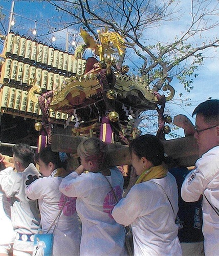 昨年の神輿の宮入り