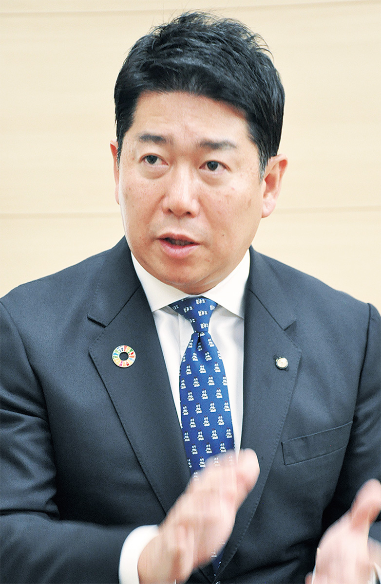 昨年を振り返り、新年の抱負を語る福田市長