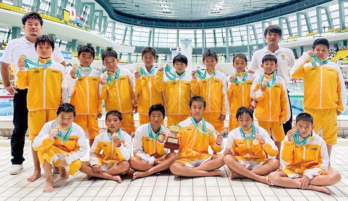 川崎市内小学生水球チーム 先輩に並び日本一 カワサキスイミング | 多摩区