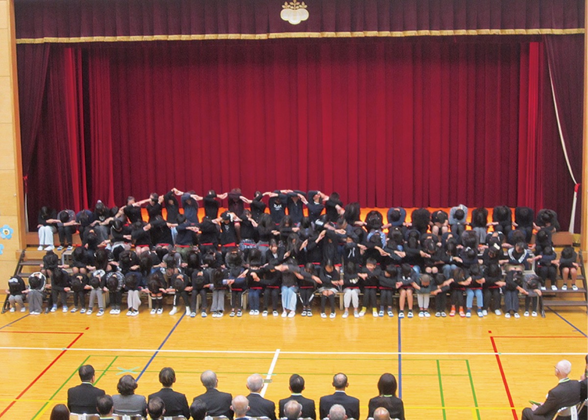 地域と共に 60周年祝う