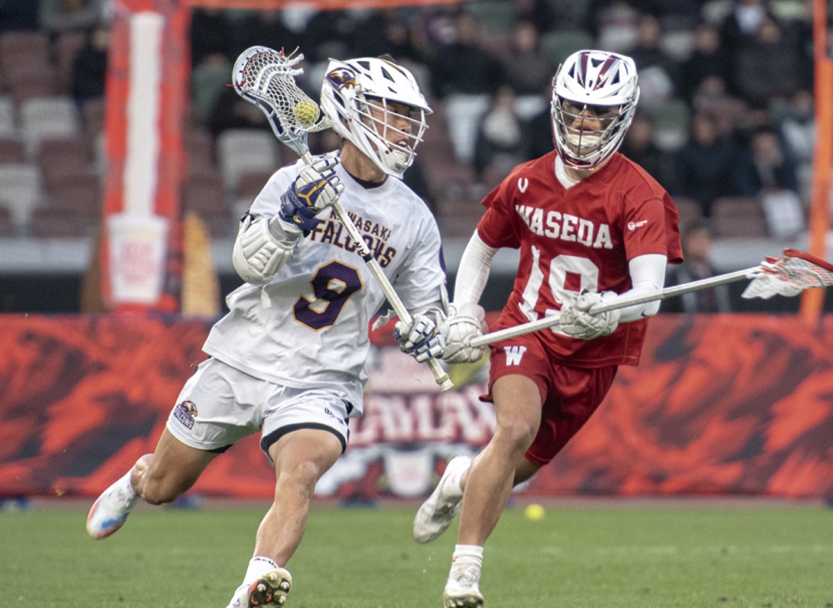 同大会の試合の模様（白 KAWASAKI FALCONS）©日本ラクロス協会