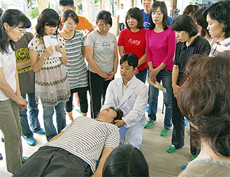 地元・新城高校での講演の様子