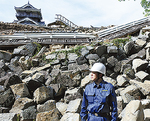 被災地、熊本城を現地視察