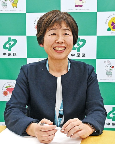 中原区の魅力や抱負を語る沖本区長