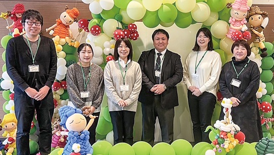 新体制のスタッフ