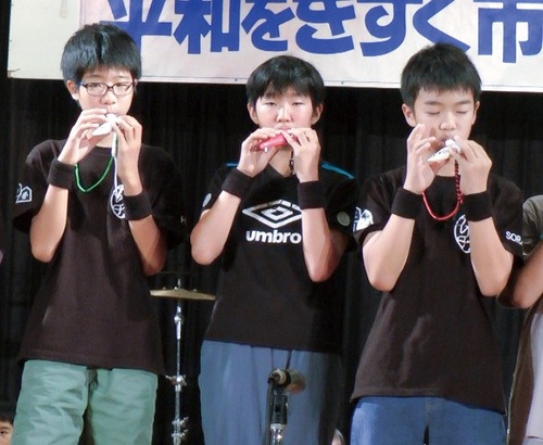 オカリナなどの演奏も企画＝写真は過去