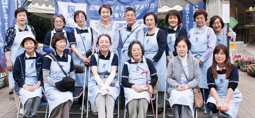 バザーに参加したメンバー