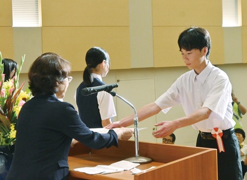 最優秀を受賞した奥村さん