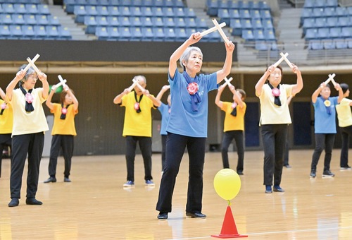 日ごろの練習の成果を発表＝ウェブサイトより