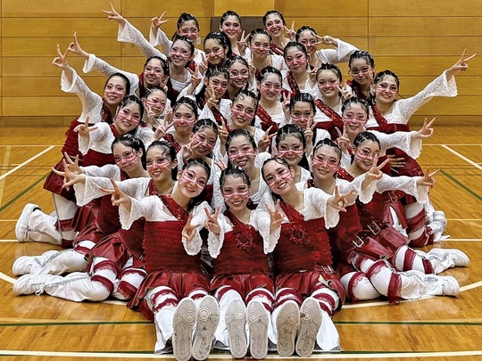 予選を突破した２、３年生メンバー＝ダンス部提供