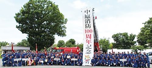 今年行われた消防大会で披露された記念の懸垂幕