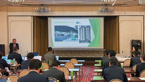 30人が参加し行われた勉強会