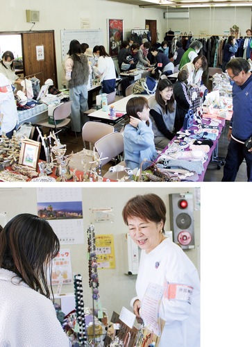 多くの人でにぎわう会場で生まれる交流の輪