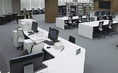 県立川崎図書館が再開館
