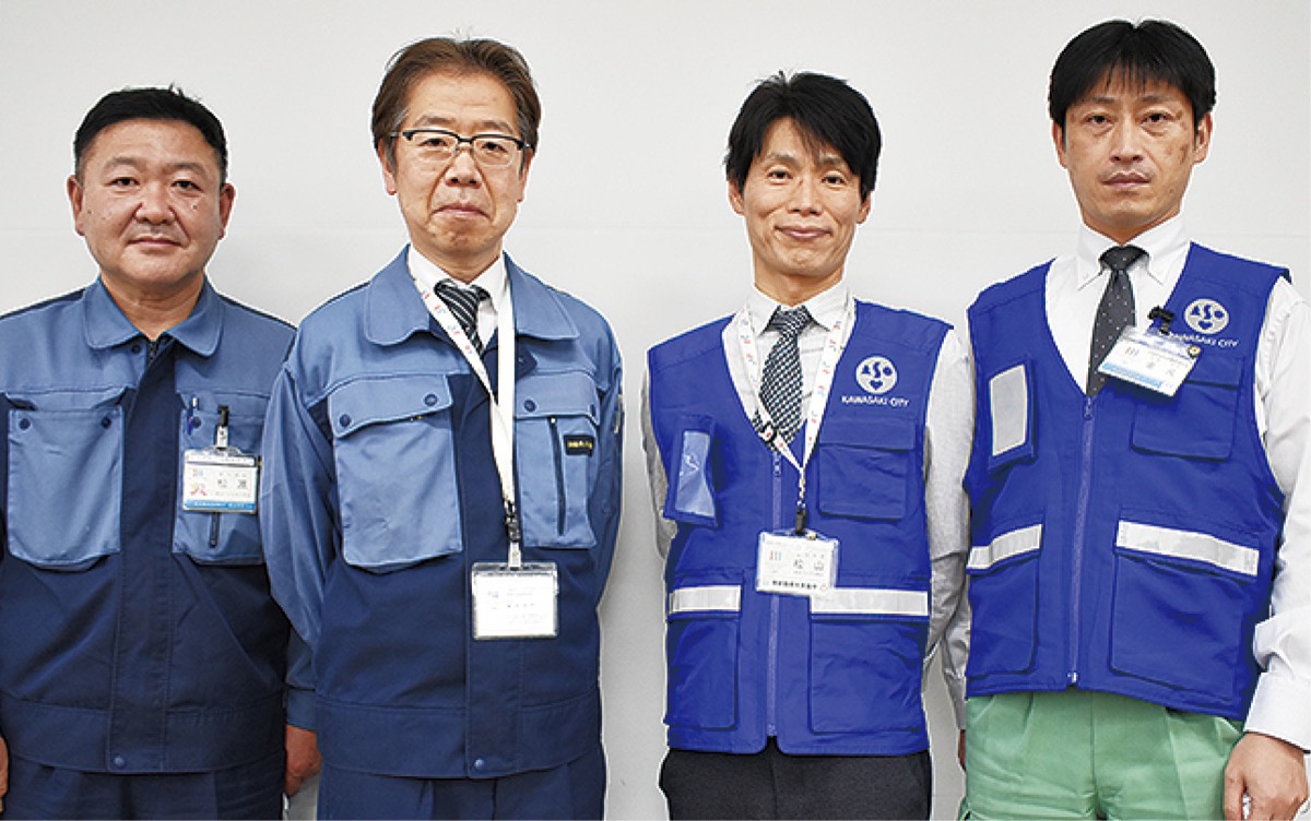 取材に応じた市上下水道局と区役所危機管理担当の皆さん