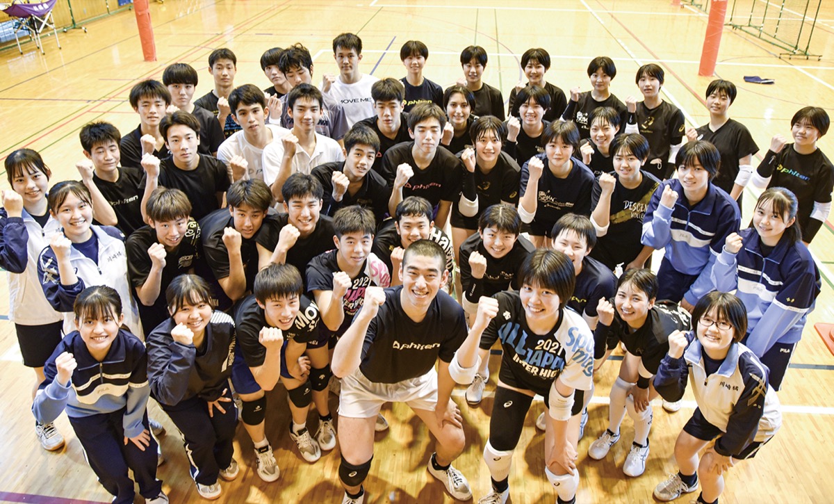 関東大会県予選で優勝した男女バレー部