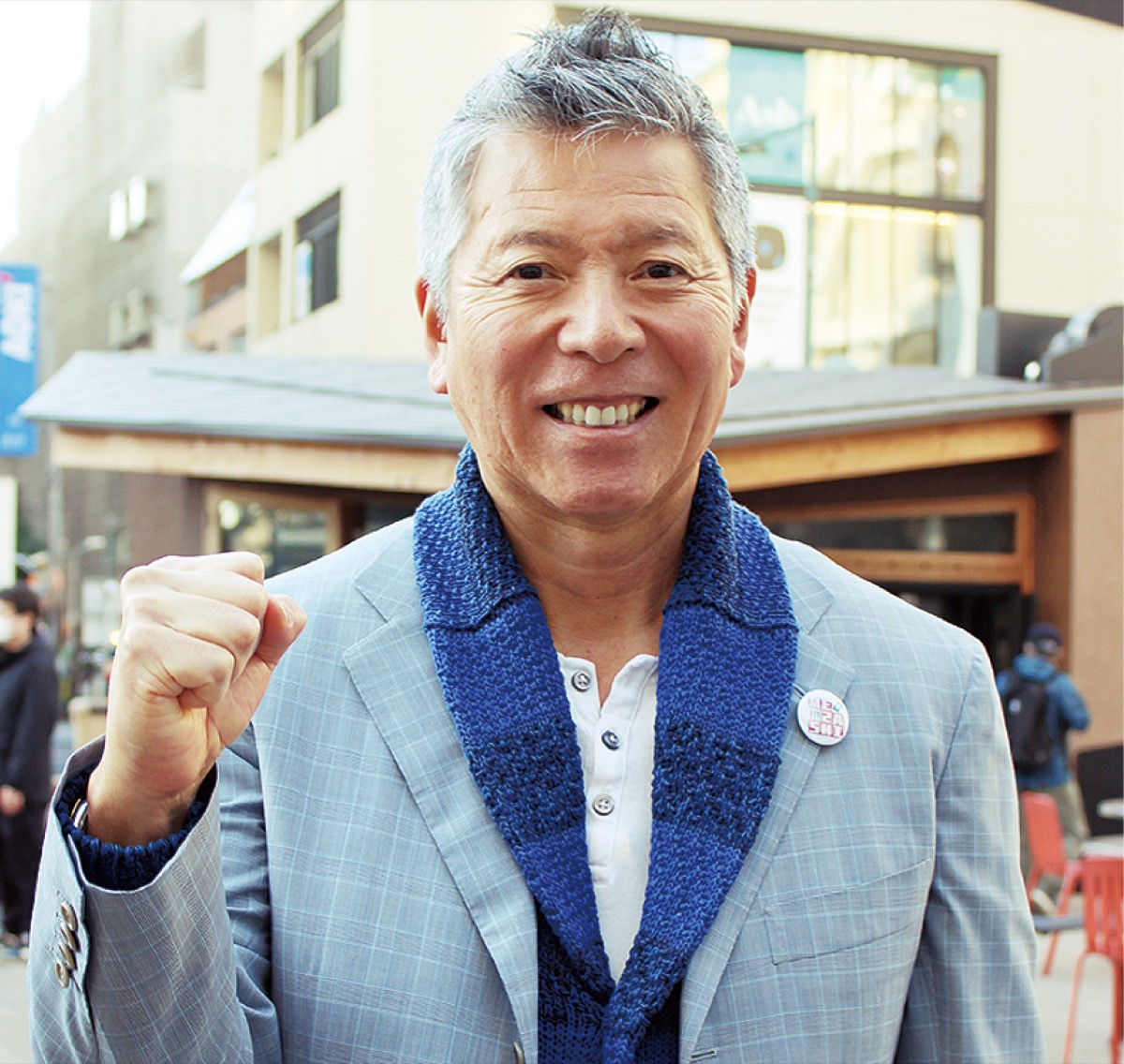 パンチ佐藤さん