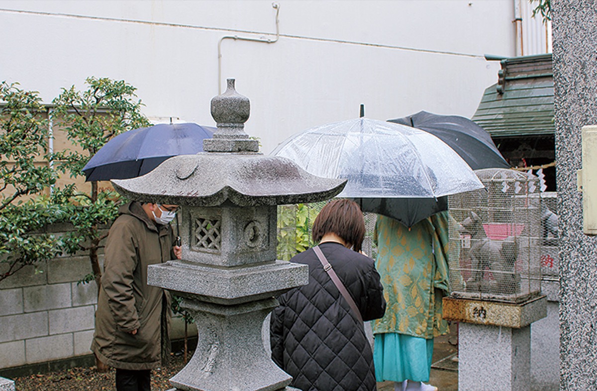 権九郎稲荷でも斎行