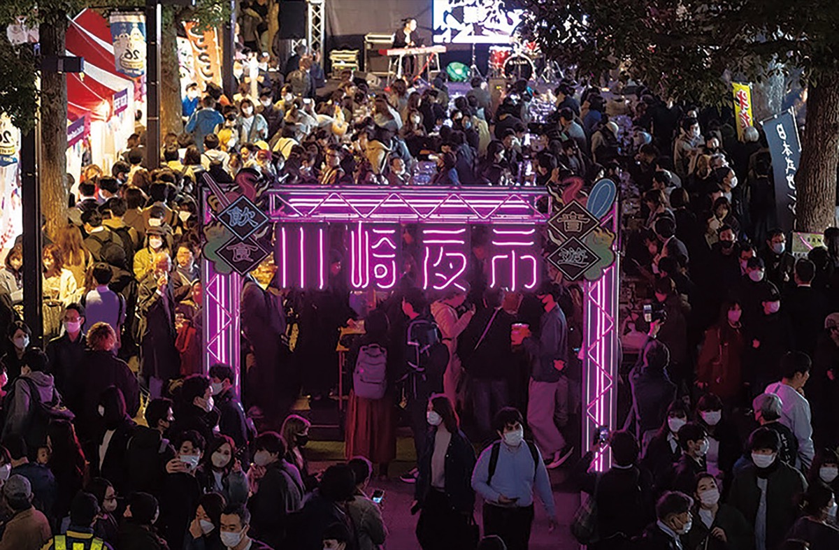 川崎夜市の様子