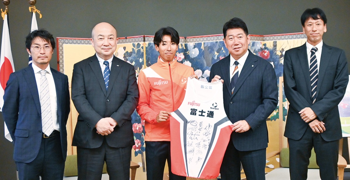 福田市長に移転を報告