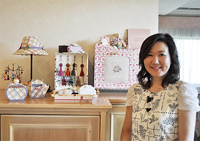 紙と布で作る「無限の楽しみ」