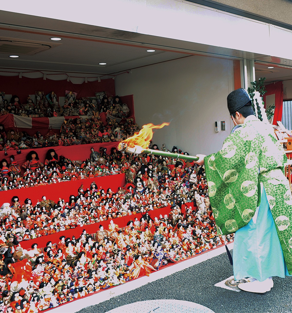 感謝を込め人形供養 琴平神社 麻生区 タウンニュース 感謝を込め人形供養 琴平神社 麻生区 タウンニュース